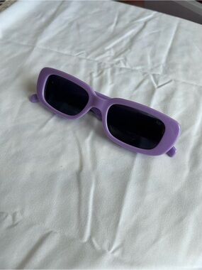 Matt & Nat Kiin-2 Rectangular Sunglasses in Lilac